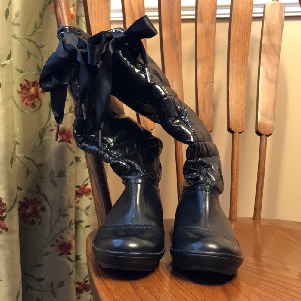 6.5 Aerosoles Black Rain/Snow Boots